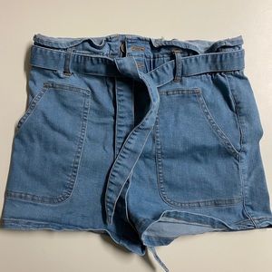 Brand new fashion nova high waisted shorts